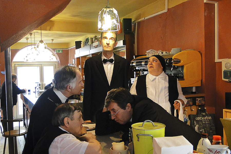 Spectacle humoriste, faux-serveur, animation mariage